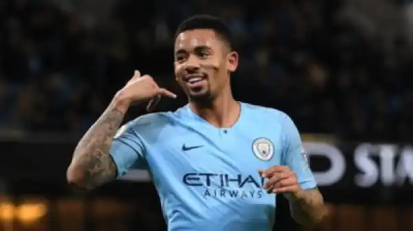 See the Video Of Man City Striker; Gabriel Jesus, Vibing To Davido’s “Risky”